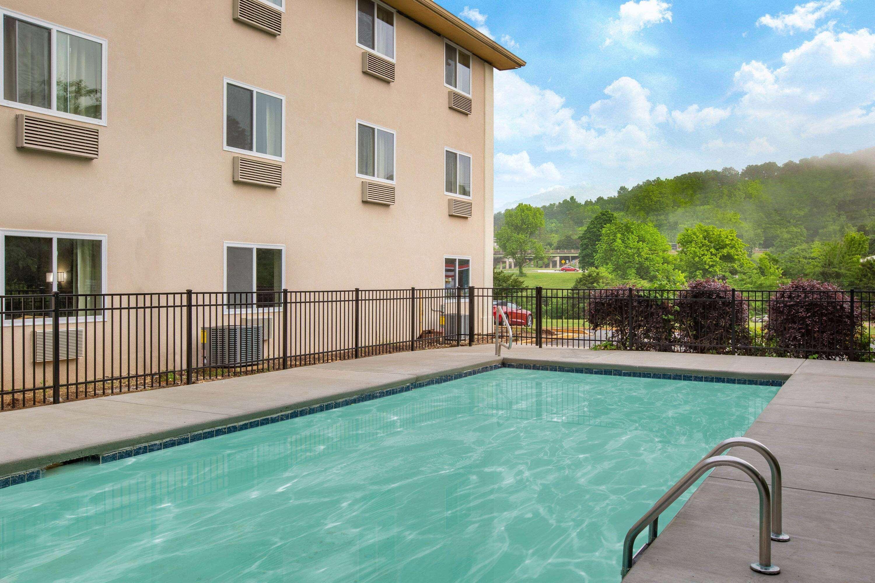 Super 8 By Wyndham Chattanooga Lookout Mountain Tn Extérieur photo